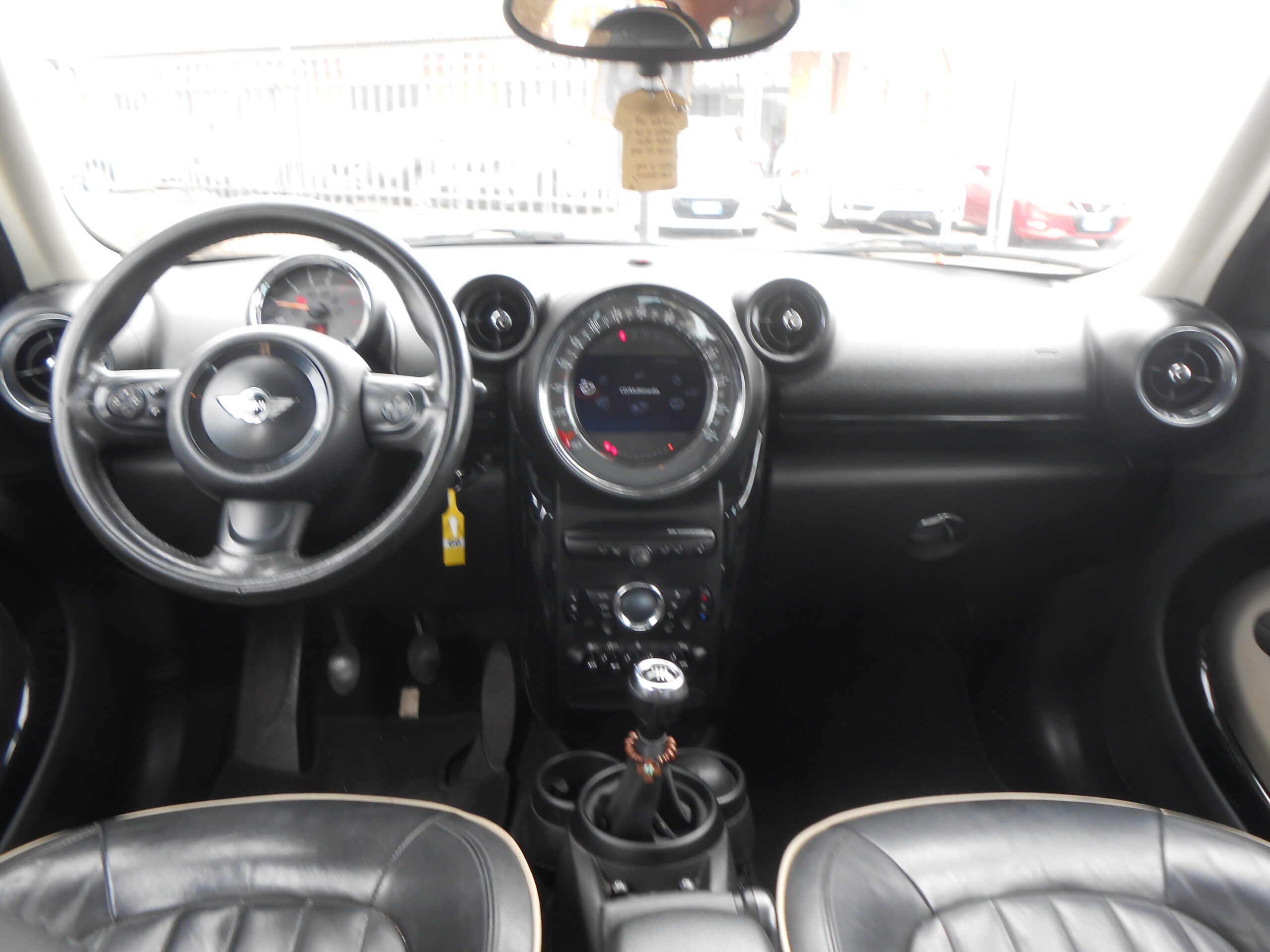 MINI COUNTRYMAN COOPER 1.6 D 112 CV