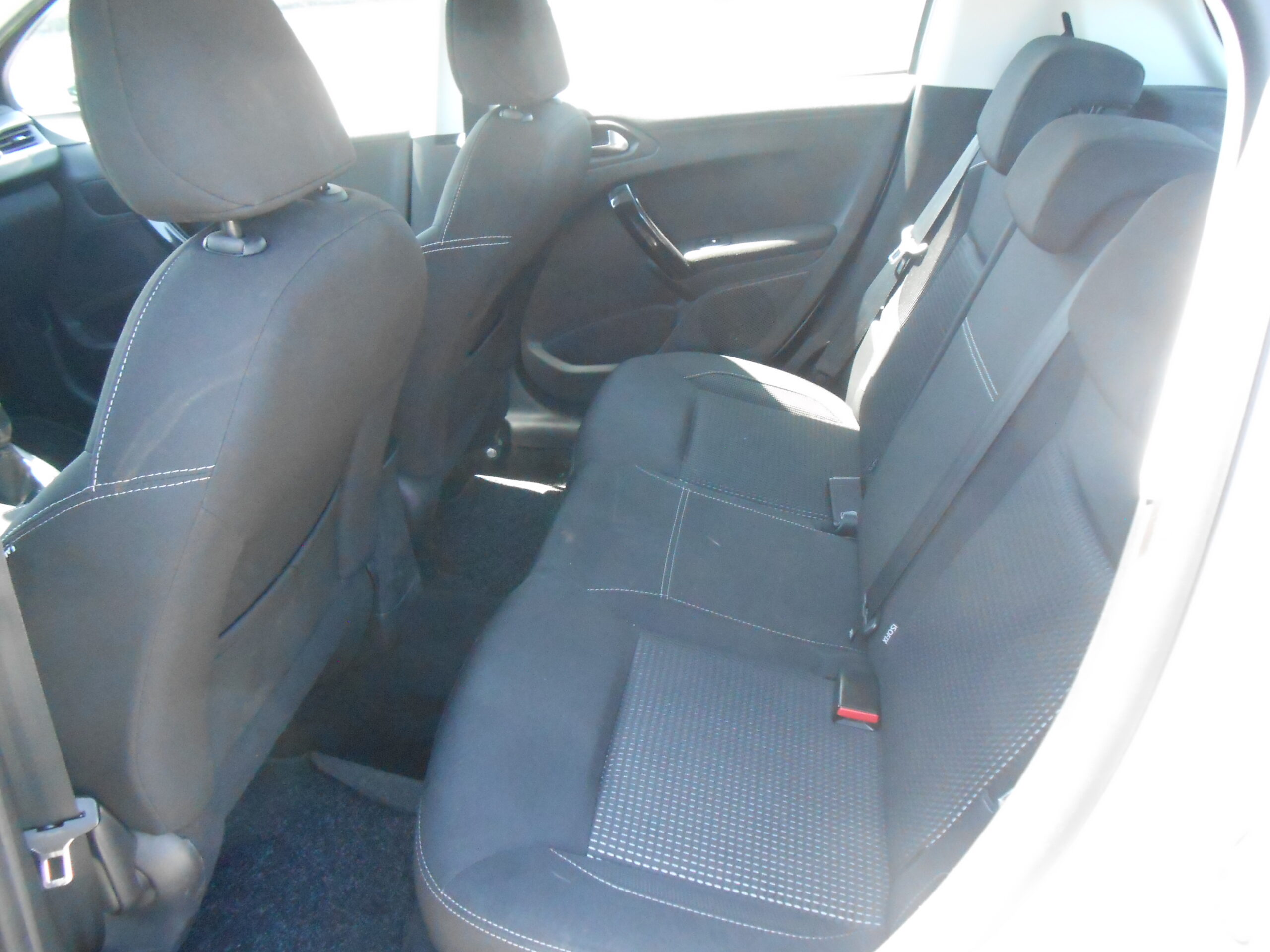 PEUGEOT 208 1.2 ALLURE 82 CV €6 – NO VINCOLI FINANZIAMENTO