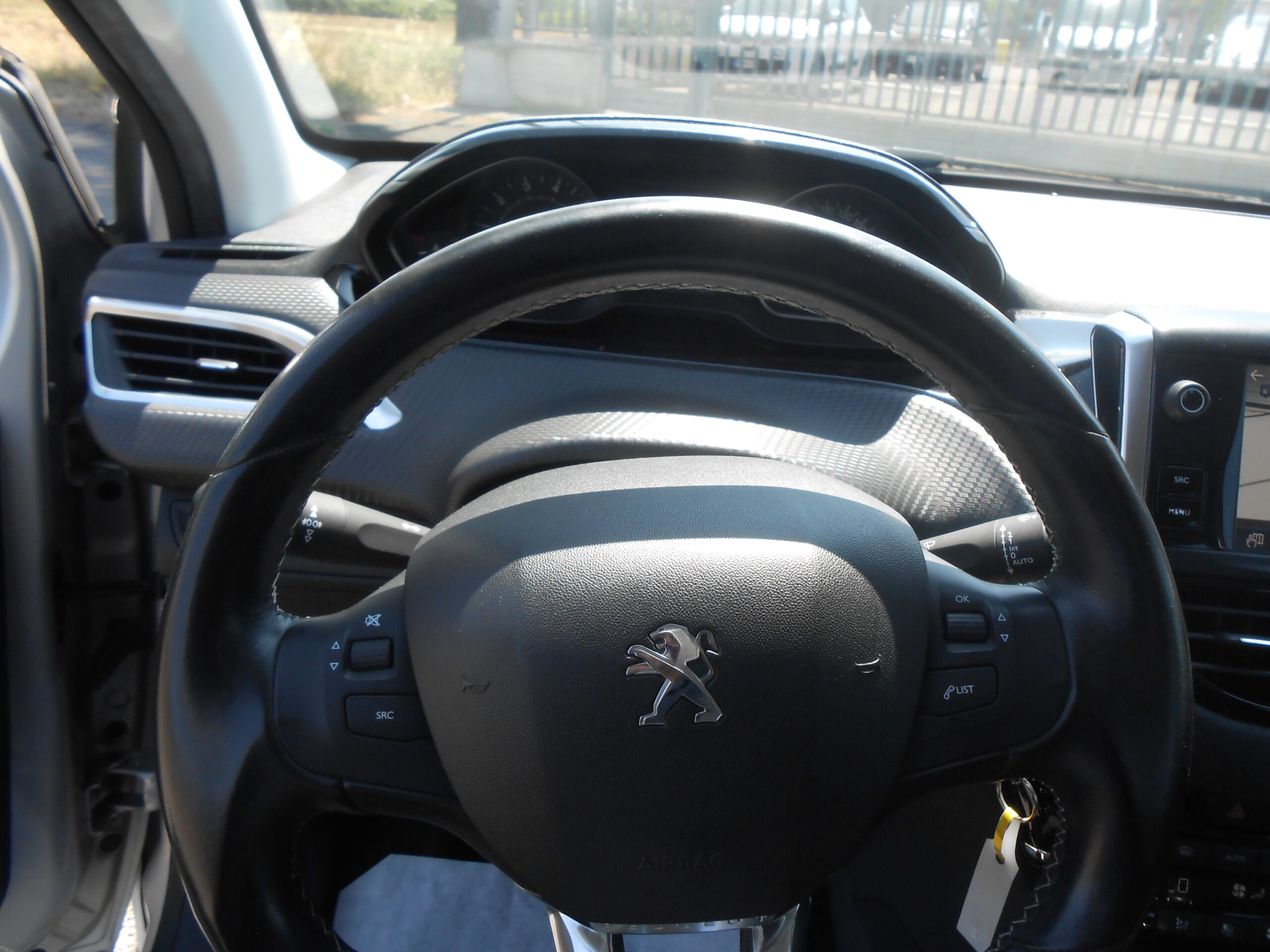PEUGEOT 208 1.2 ALLURE 82 CV €6 – NO VINCOLI FINANZIAMENTO
